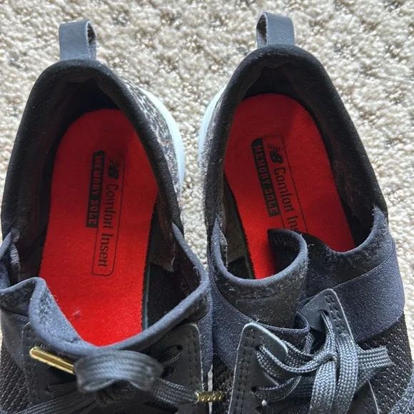 New Balance Black and Leopard Women's Sneakers Size 8 - Picture 5 of 7